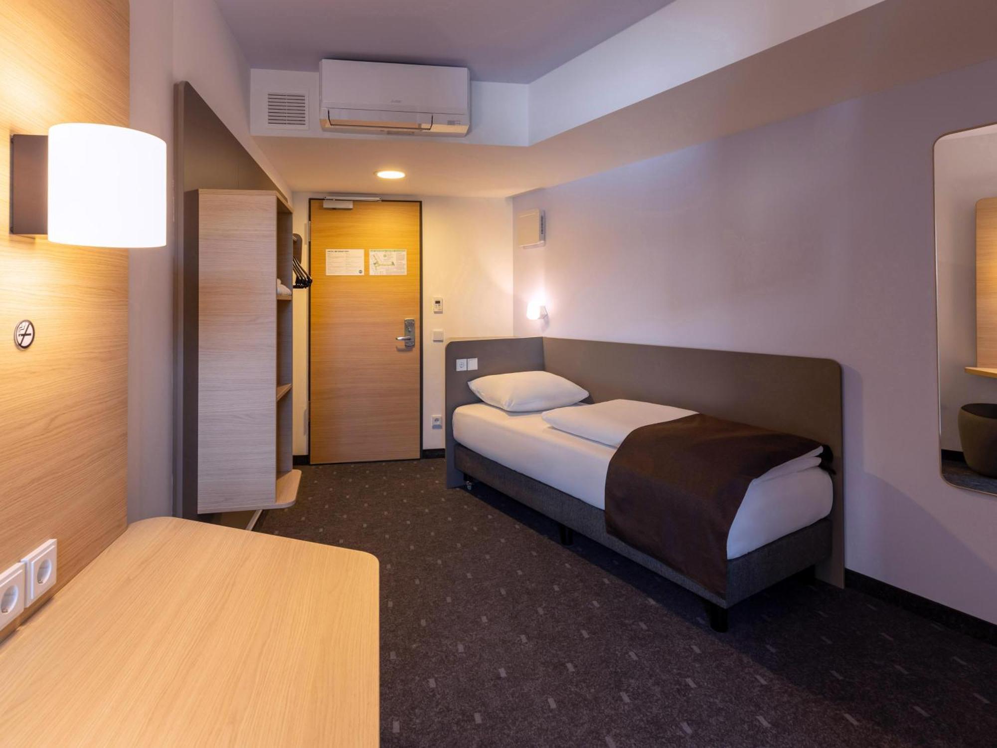 B&B Hotel Bad Hersfeld Extérieur photo